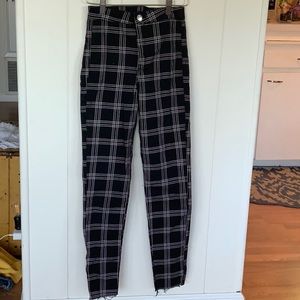 Black with white plaid stripes pants h&m